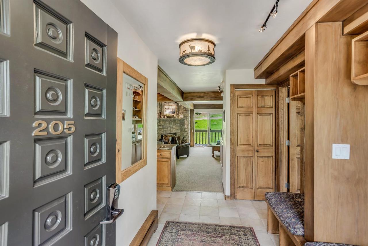 Interlude Condominiums 2 Bedroom Premier Unit 205 Snowmass Village Exterior foto
